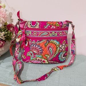 Vera Bradley Pink Paisley Triple Zip Hipster Crossbody Bag